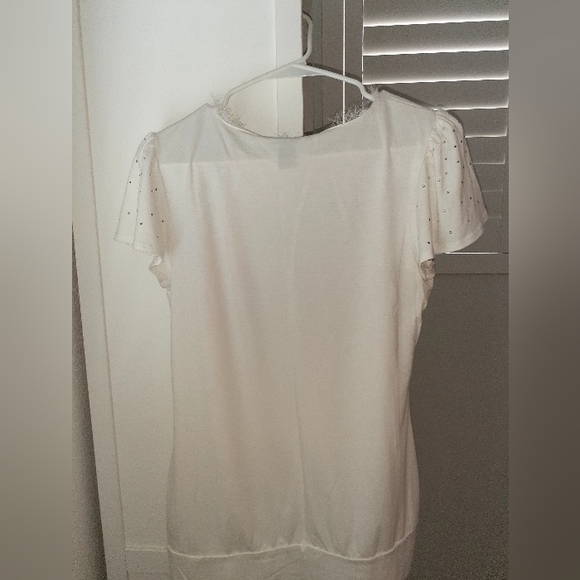 White shirt with silver sparkles, faux fur, womens size small - Picture 6 of 11